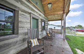 Photo 2 - Bross Brother's Cabin w/ Wraparound Porch