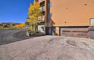 Photo 3 - Cozy Studio w/ Balcony, Walk to Brian Head Resort