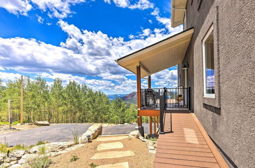 Photo 2 - Cripple Creek Moutain Retreat: Hot Tub + Grill