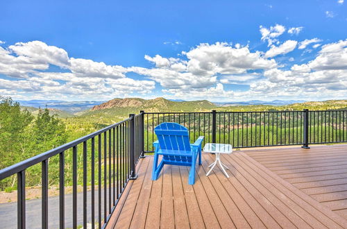 Photo 9 - Cripple Creek Moutain Retreat: Hot Tub + Grill