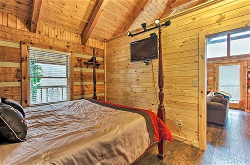 Photo 24 - Sevierville Cabin w/ Private Hot Tub & Fireplace