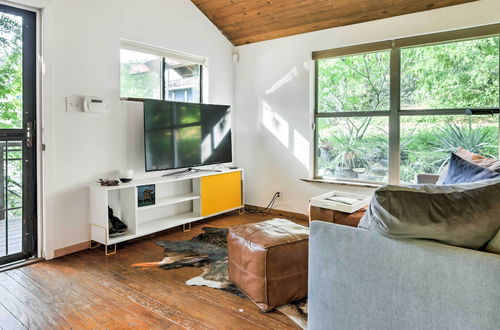 Photo 16 - Chic East Austin Studio Bungalow w/ Spacious Yard