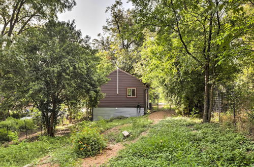 Photo 21 - Chic East Austin Studio Bungalow w/ Spacious Yard