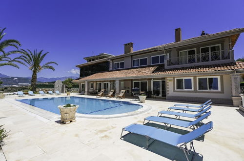 Photo 6 - Sea View Terrace Big Villa w Pool 5 min to Beach