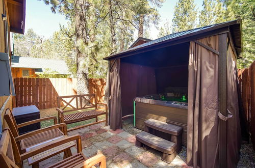 Photo 15 - Goldilodge: Big Bear Lake Cabin w/ Spacious Yard