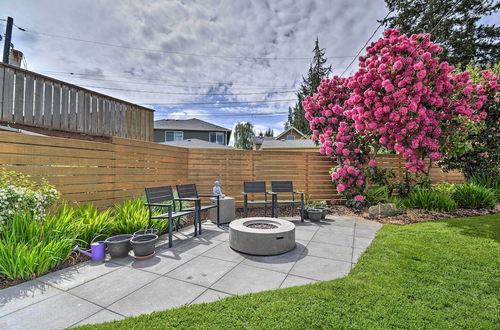 Photo 6 - 'ruston Retreat' - Mod Home w/ Rooftop Deck