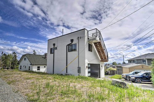 Photo 11 - 'ruston Retreat' - Mod Home w/ Rooftop Deck