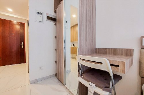 Foto 10 - Good Deal Studio Apartment At Sky House Alam Sutera
