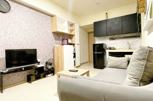 Photo 11 - Best Deal And Cozy 2Br At Meikarta Apartment