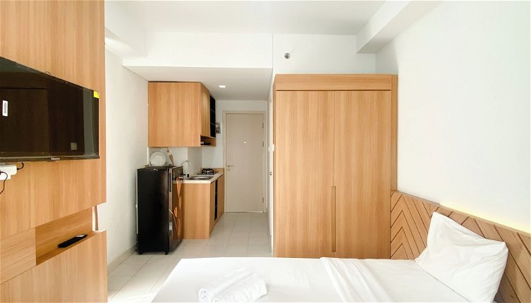 Foto 1 - Best And Homey Studio At Patraland Urbano Apartment