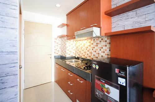 Foto 7 - Good Deals And Comfy Studio At Bale Hinggil Apartment