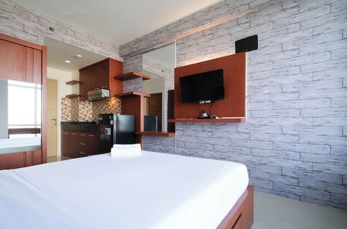 Photo 18 - Good Deals And Comfy Studio At Bale Hinggil Apartment