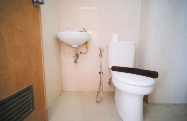 Good Deals And Comfy Studio At Bale Hinggil Apartment - Foto 12