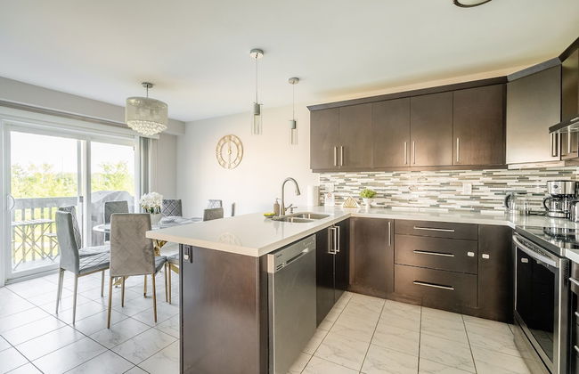 GLOBALSTAY Modern 3 BD House in Brampton - Foto 18