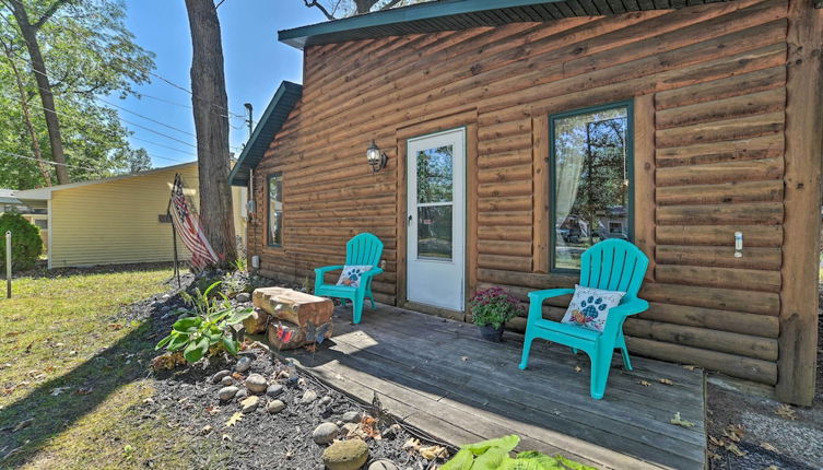 Photo 1 - Charming Houghton Lake Cottage w/ Backyard