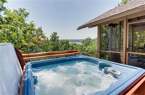 Photo 15 - Margaritaville Resort Retreat w/ Hot Tub & Deck