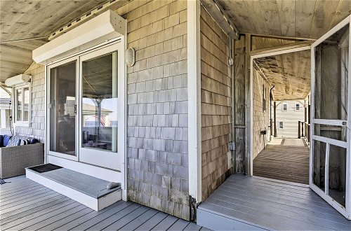 Foto 23 - Oceanfront Cape Cod Home w/ Porch, Yard + Grill
