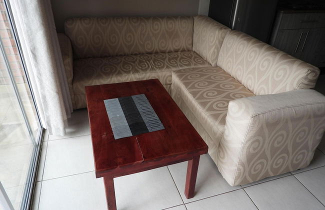 2 Bedroomed Apartment With En-suite and Kitchenette - 2070 - Foto 9