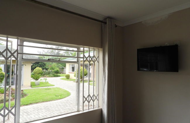 2 Bedroomed Apartment With En-suite and Kitchenette - 2070 - Foto 7