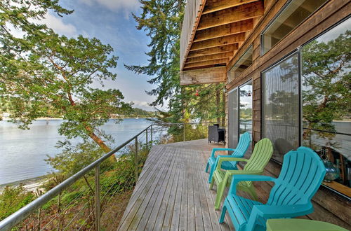 Photo 27 - Waterfront Bainbridge Island Home W/stunning Views