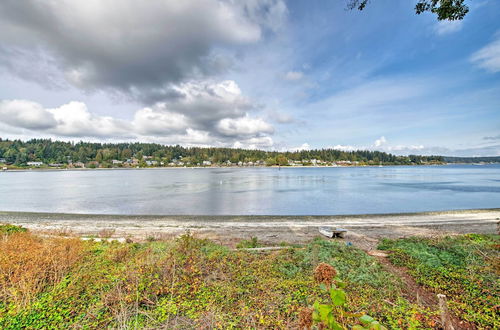 Foto 2 - Waterfront Bainbridge Island Home W/stunning Views