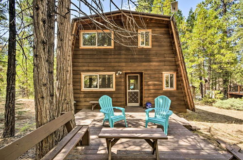 Photo 27 - Charming Strawberry Cabin w/ Private Deck