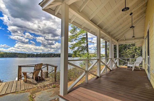 Photo 26 - Lakefront Cottage: Boat Dock, Patio & Kayaks