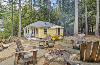 Photo 3 - Lakefront Cottage: Boat Dock, Patio & Kayaks