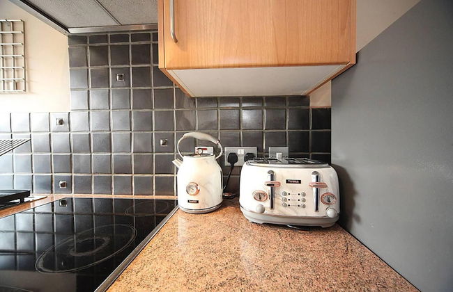 Stunning 1-bed Apartment in Milton Keynes - Foto 13