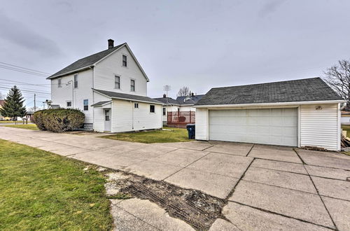 Photo 12 - Buffalo Vacation Rental w/ Screened Porch