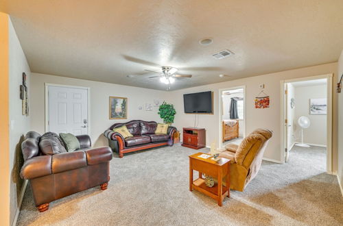 Foto 25 - Spacious Lake Texoma Vacation Rental w/ Game Room