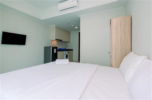 Foto 13 - Simply And Comfort Stay Studio Room Green Sedayu Apartment