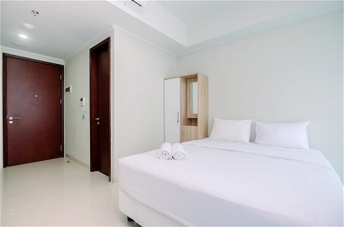 Foto 4 - Simply And Comfort Stay Studio Room Green Sedayu Apartment
