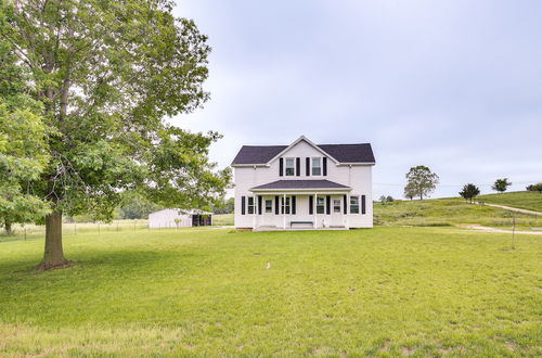 Photo 1 - Peaceful Country Home in Serene Setting With Yard