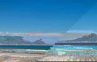 Photo 3 - Island View 28