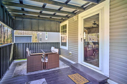 Foto 26 - Warm + Inviting Denham Springs Home w/ Deck