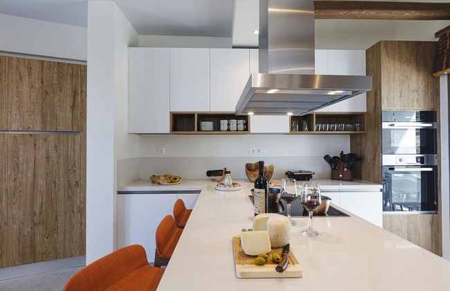 Villa Rizes Luxury in Maroulas - Photo 19