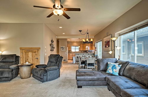 Photo 14 - Gold Beach Townhome With Ocean Views & Sunroom