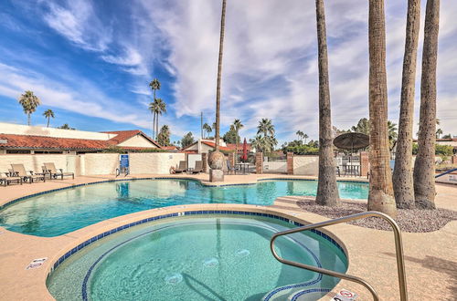 Foto 20 - Central Scottsdale Townhouse w/ Pool Access