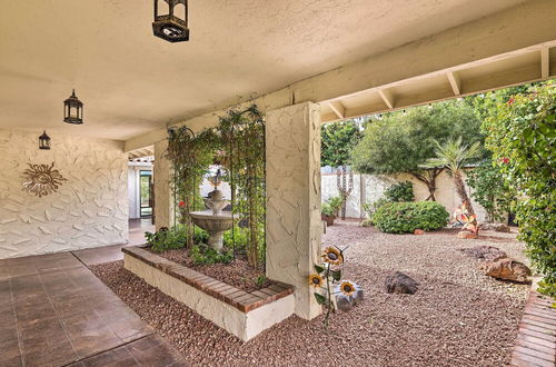 Photo 21 - Central Scottsdale Townhouse w/ Pool Access