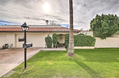 Photo 15 - Central Scottsdale Townhouse w/ Pool Access