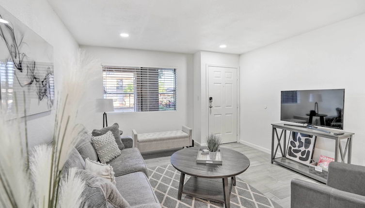 Photo 1 - Chic Phoenix Condo w/ Community Amenities