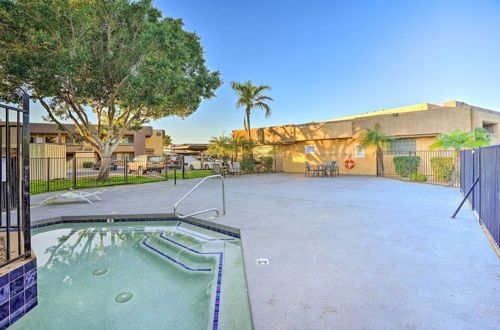 Photo 3 - Chic Phoenix Condo: Pool Access, Close to Hiking