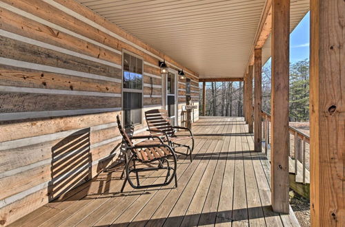 Foto 21 - Quiet & Secluded Berea Cabin on 70-acre Farm