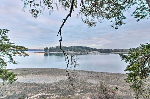 Photo 10 - Anderson Island Cabin on Half Acre With Fire Pit