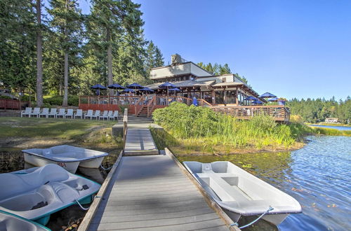 Photo 10 - Anderson Island Home w/ Hot Tub, Near Beaches