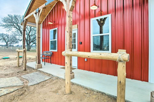 Foto 13 - Dog-friendly Texas Ranch w/ Patio, Horses On-site