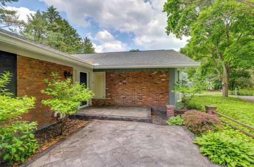 Photo 40 - Spacious Rochester Home w/ Heated Pool & Hot Tub