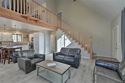 Photo 17 - Spacious Family Home Surrounded by Mtn Views
