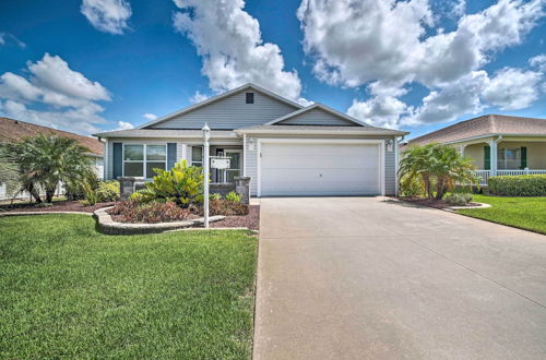 Photo 1 - Bright Florida Home Near Tons of Golf Courses